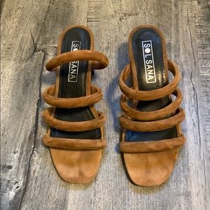 Tan leather strappy sandals